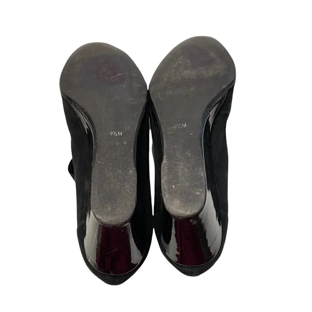 Taryn By Taryn Rose Women's Black Suede Crisscross Strap Wedge Heels Size 9.5